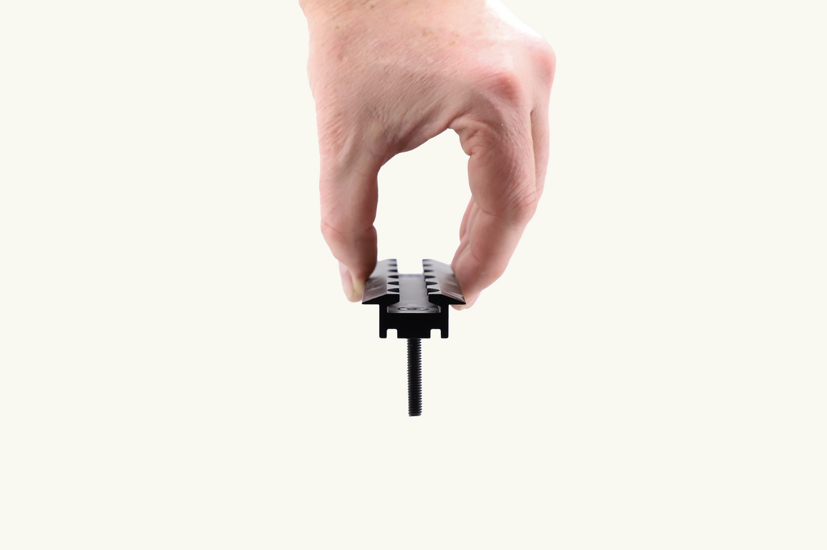 Venture L-Track M6 Machine Screws