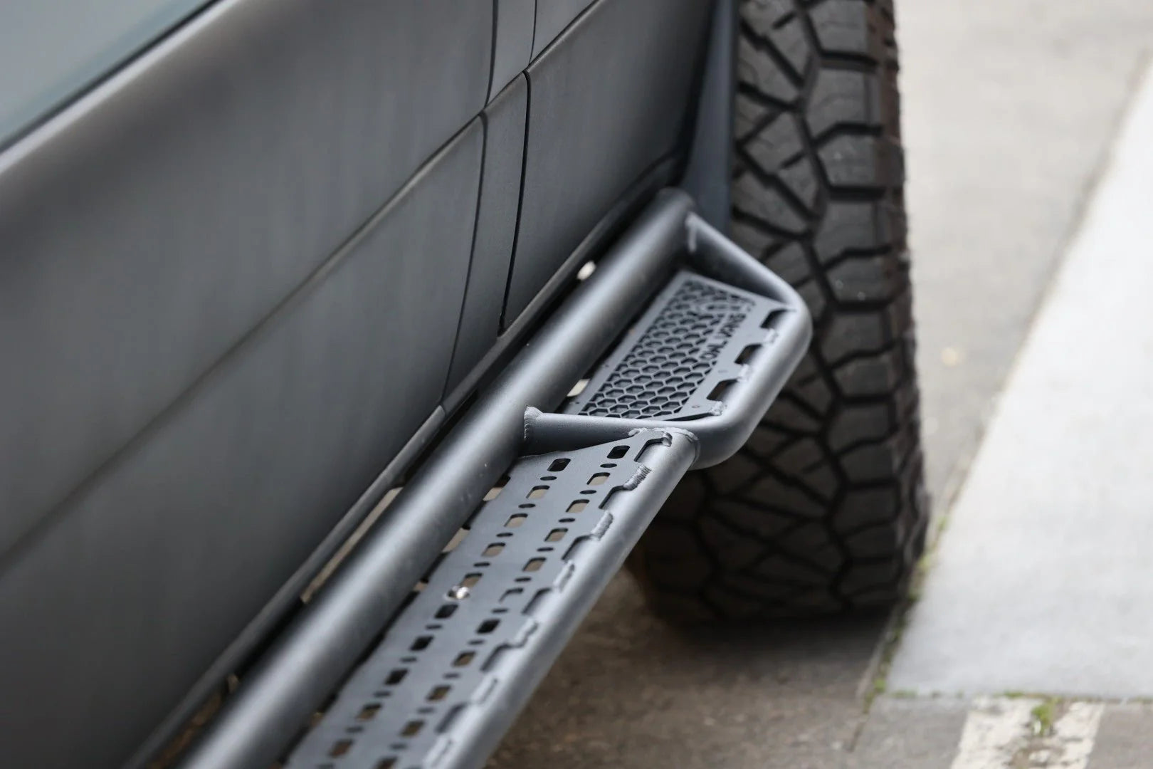 Owl Side Steps - Explorer (Sprinter)