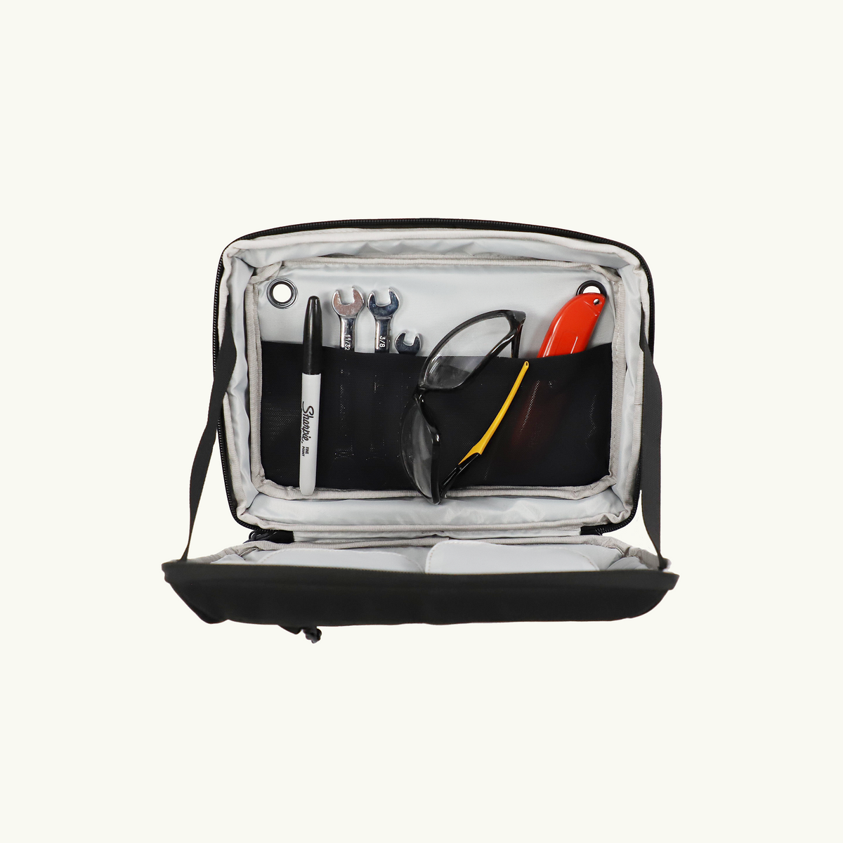 Venture L-Track Stow Away Bag (Medium)