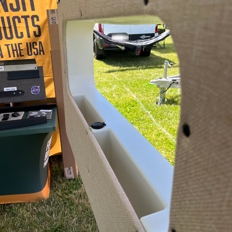 Mercedes Sprinter 3310 Bunk Cubby