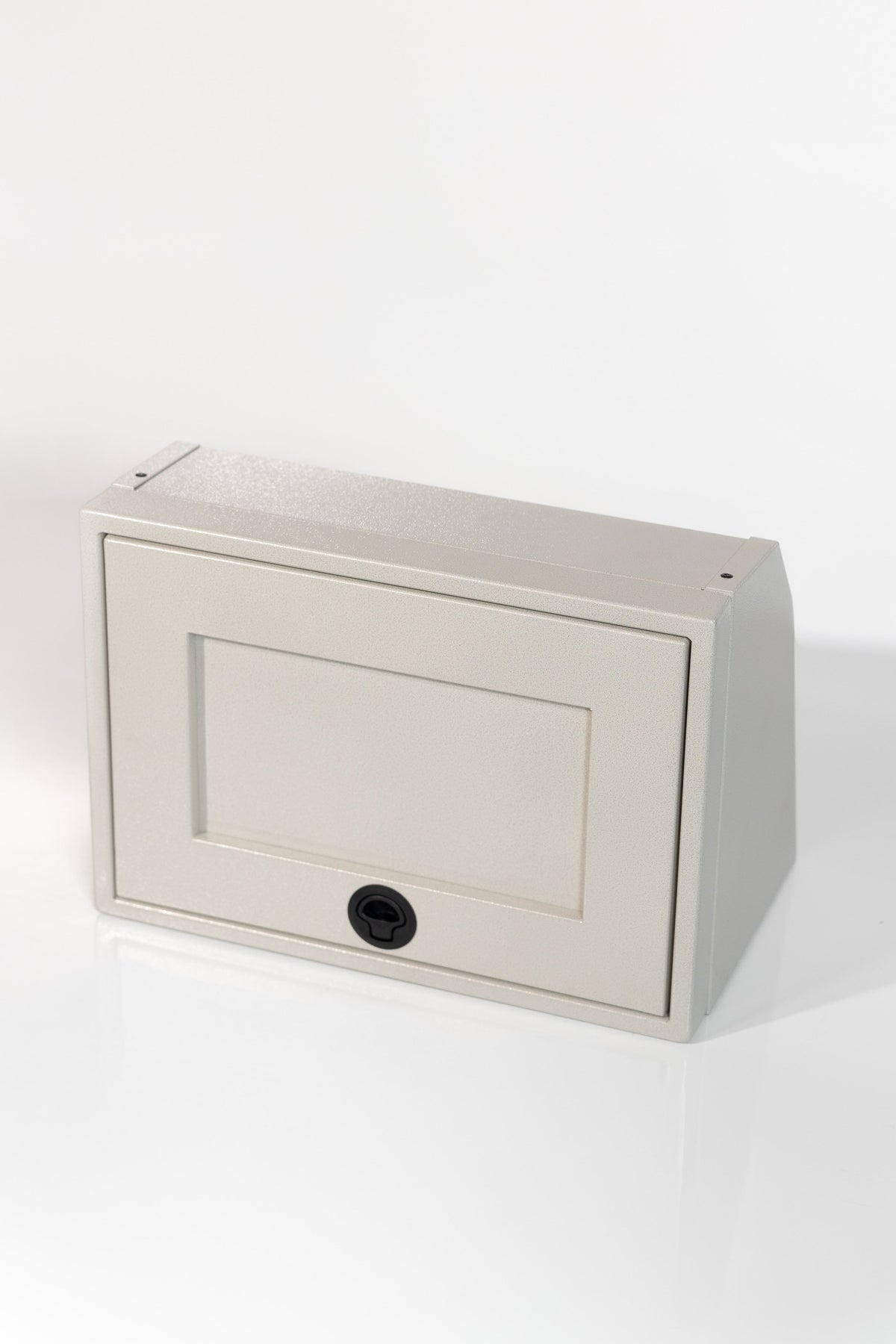 21" Upper Cabinet (Angled) - 21" x 13" x 15"