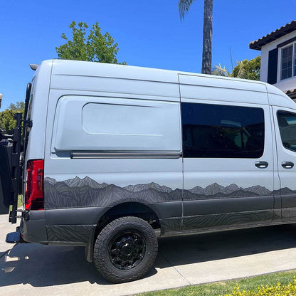 S&B aluminum wideout without window on Mercedes Sprinter
